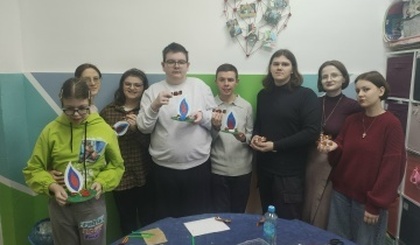 Маленькая Свеча памяти своими руками